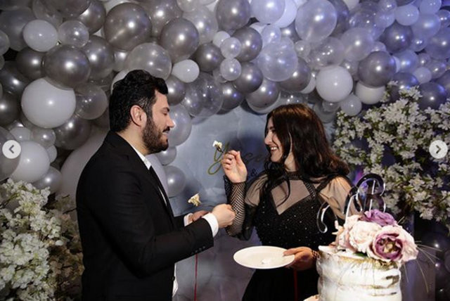 Yasemin Sakallıoğlu ile nişanlısı Burak Yırtar ayrıldı