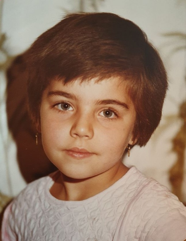 Yeni yaşını kaybettiği babasıyla kutladı... Onu tanıdınız mı Yeni yaşını kaybettiği babasıyla kutladı... Onu tanıdınız mı