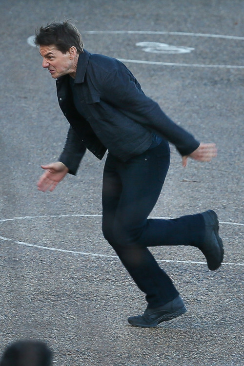 Tokat hiç beklemediği yerden geldi: Tom Cruisea şok