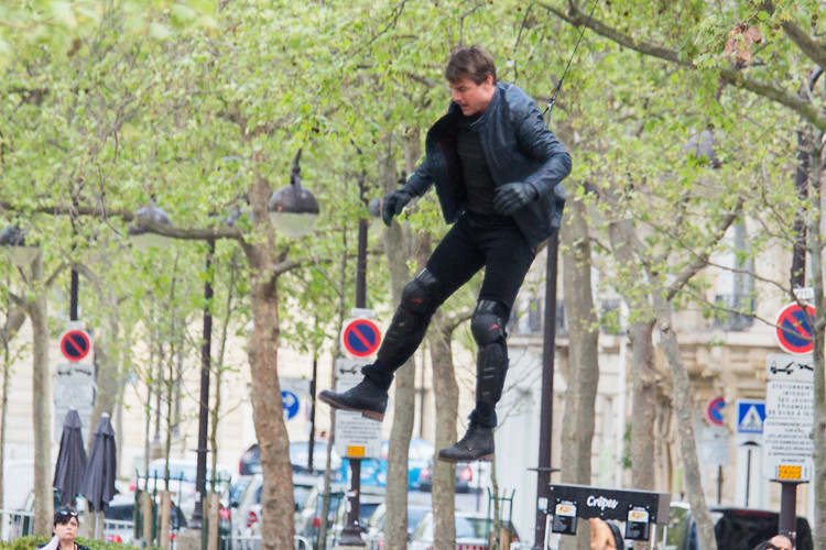 Tokat hiç beklemediği yerden geldi: Tom Cruisea şok