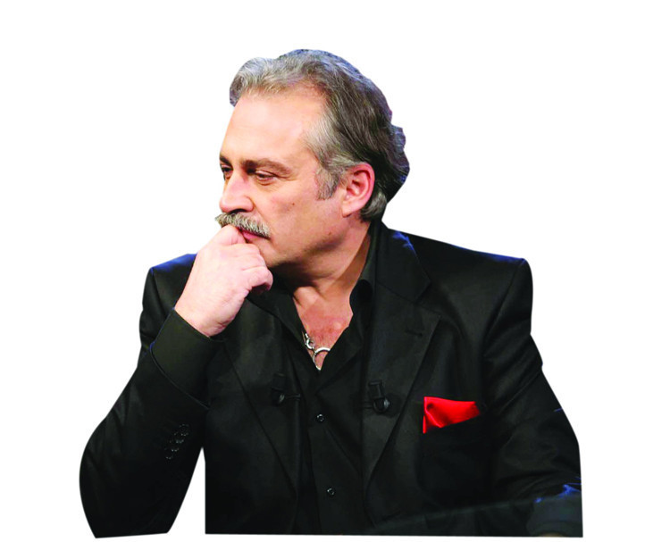 Garsonluk da yaptı hamallık da... Şimdi zirvede