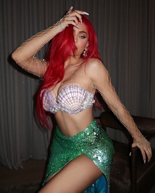 Kylie Jenner koruma ordusu için her ay bir ev parası harcıyor