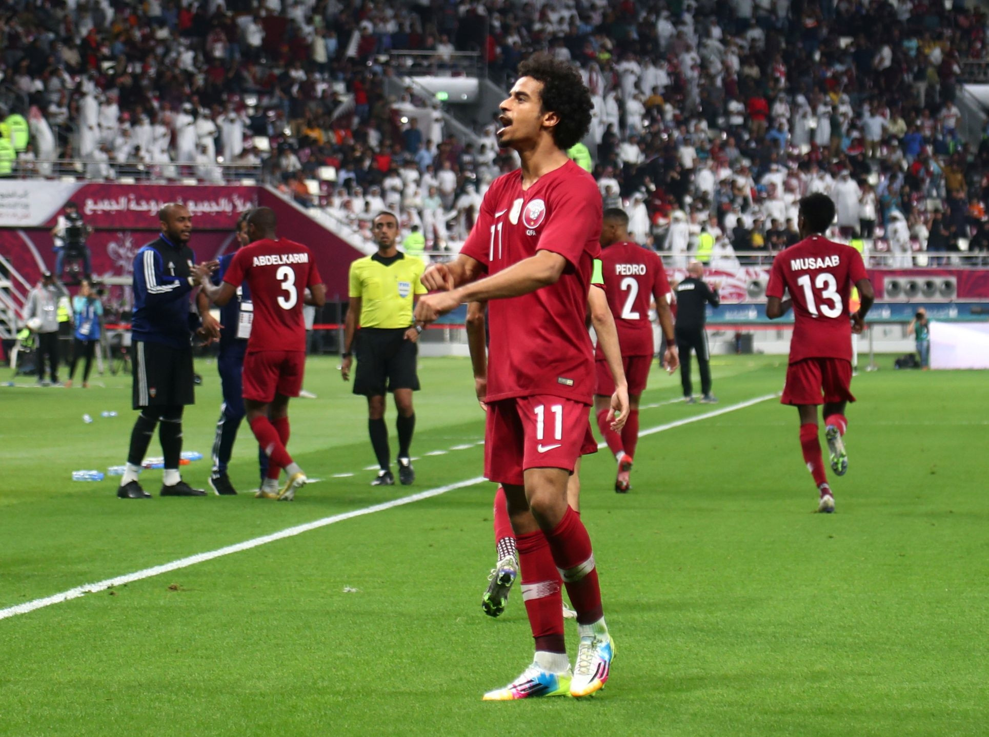 Akram Afiften asker selamı