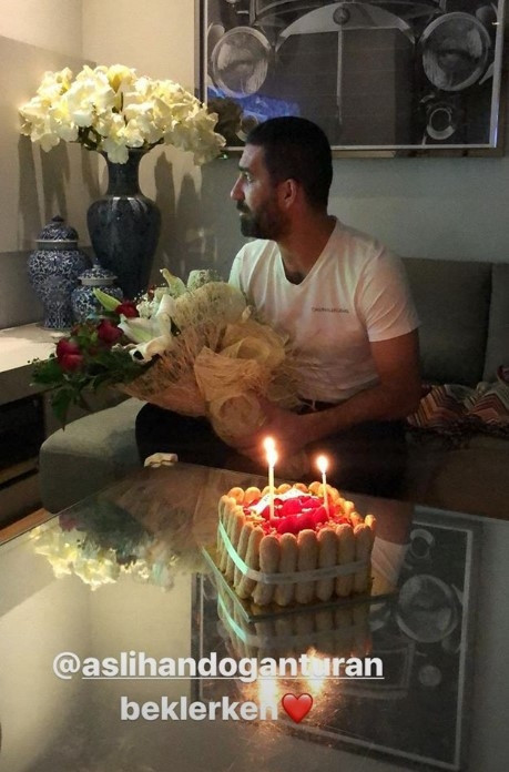 Arda Turandan Aslıhan Doğana duygusal mesaj