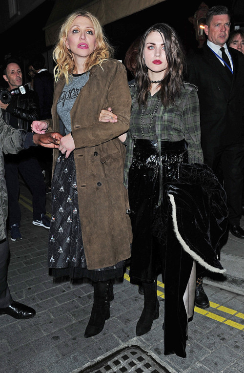 Hayranlarını endişelendirdi