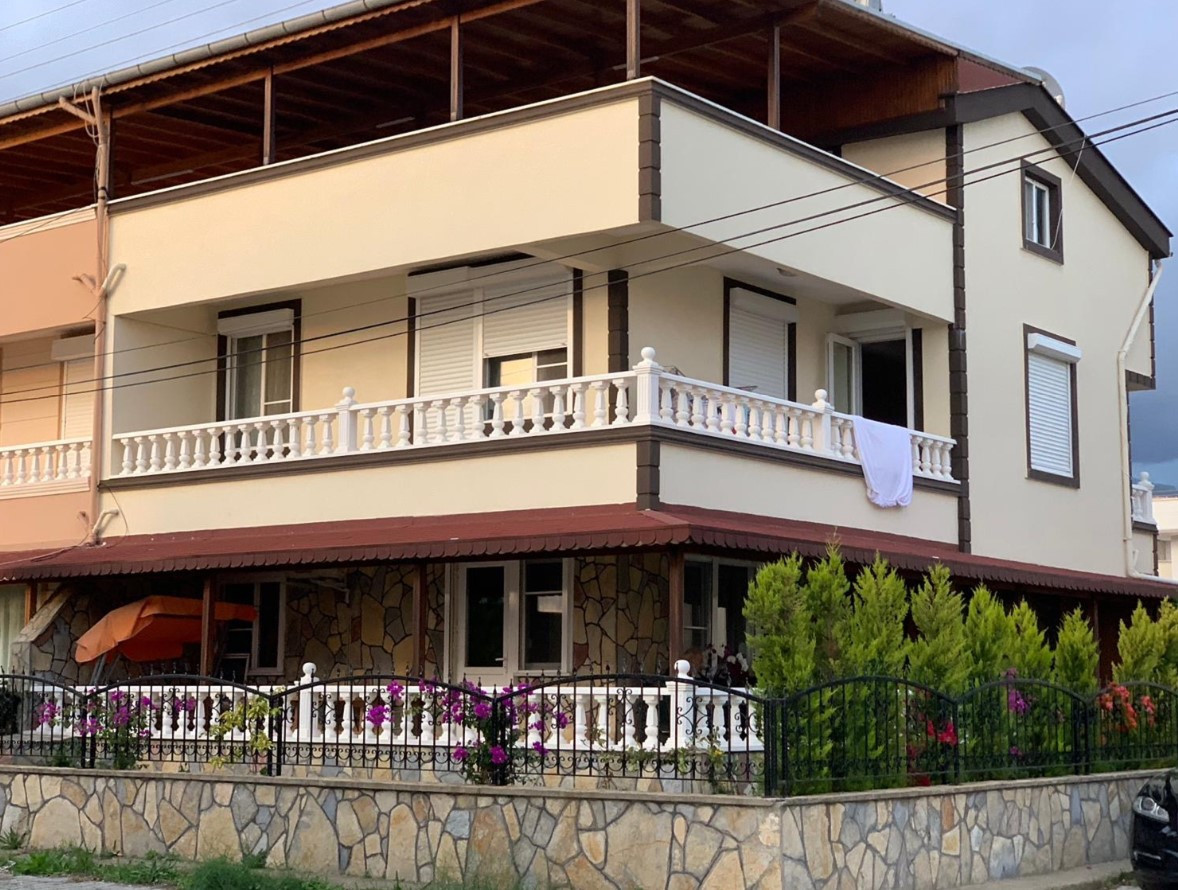 BÖYLE GÖRÜNTÜLENMİŞTİ BÖYLE GÖRÜNTÜLENMİŞTİ