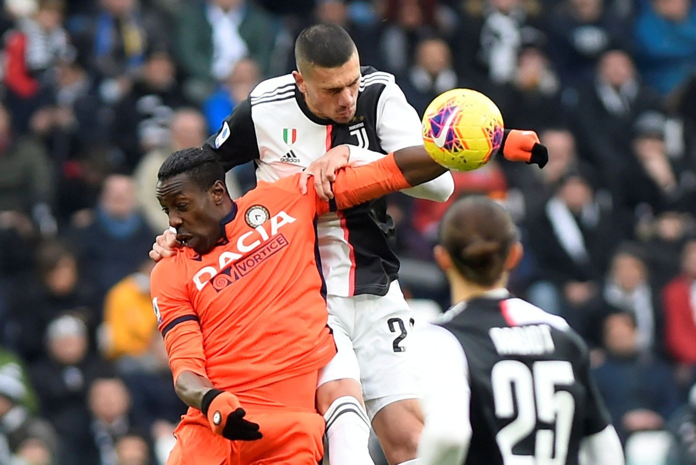 İtalyada gündem Merih Demiral: Juventus ekmeği buldu