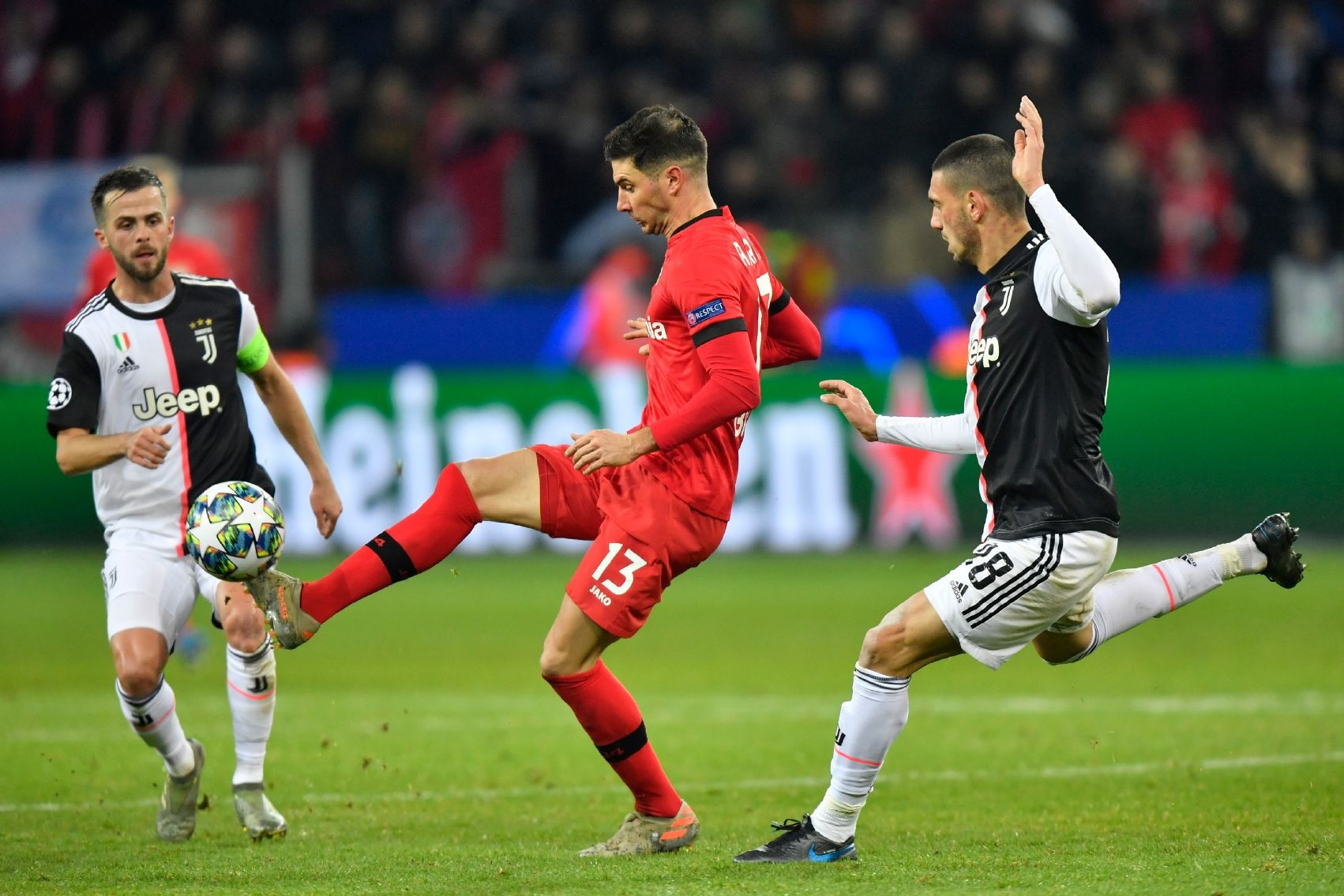 İtalyada gündem Merih Demiral: Juventus ekmeği buldu