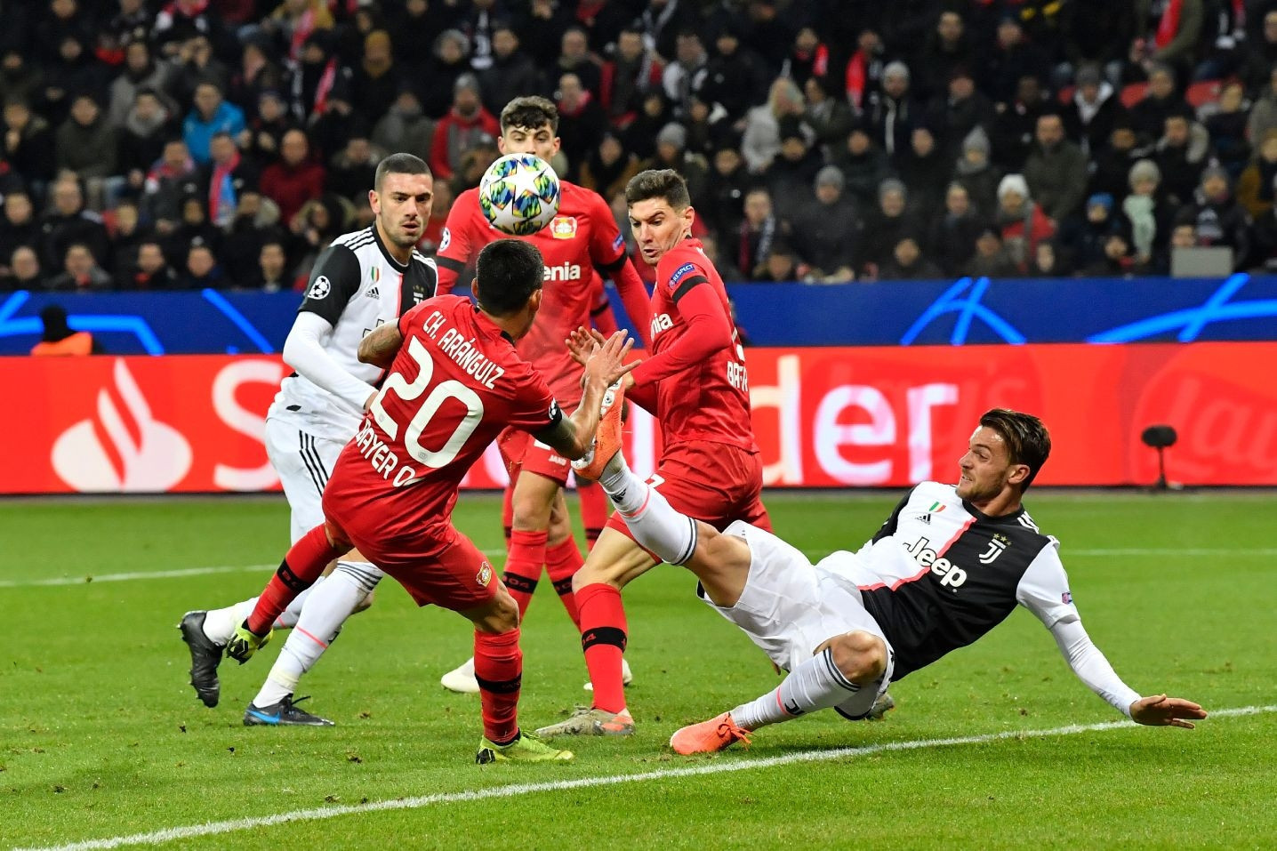 İtalyada gündem Merih Demiral: Juventus ekmeği buldu