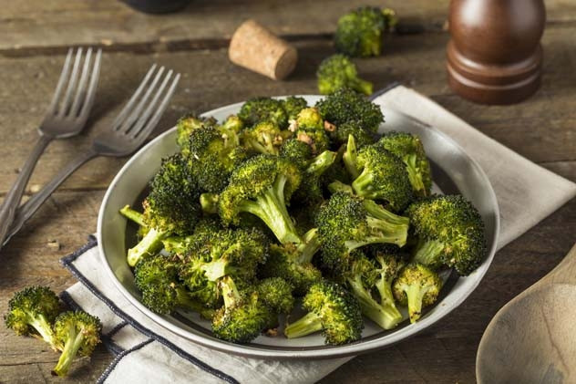 Salatada çiğ olarak tüketin Salatada çiğ olarak tüketin