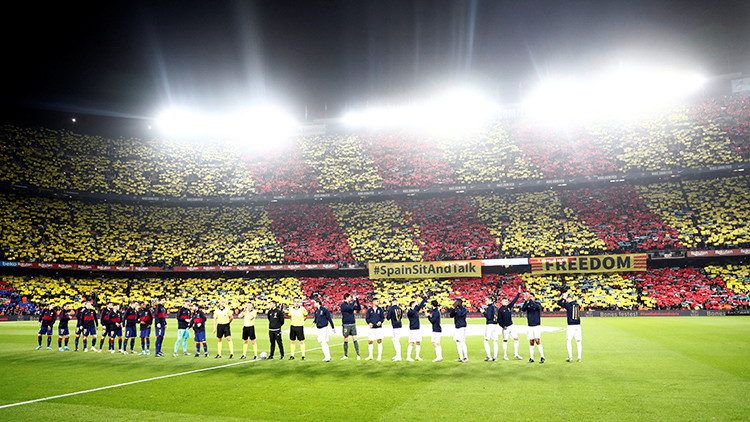 Barcelona - Real Madrid maçında beklenmeyen gelişme Sahaya girdi...