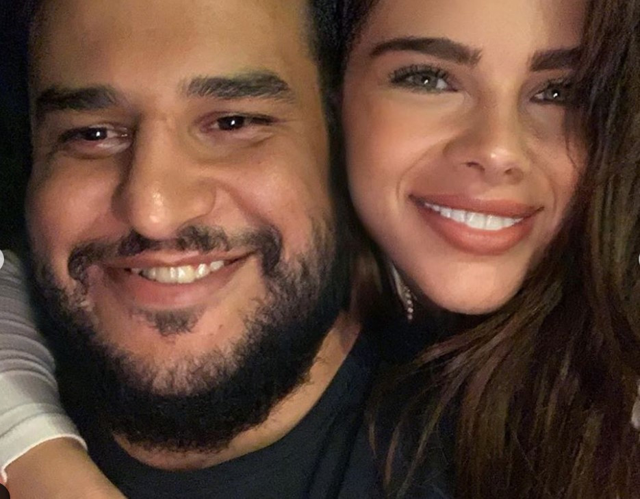 Demet Akalını çıldırtan yorum Bebeğinden utanmadığın belli Demet Akalını çıldırtan yorum Bebeğinden utanmadığın belli