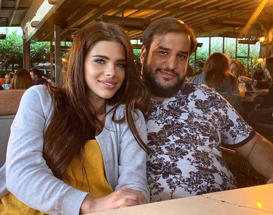 Demet Akalını çıldırtan yorum Bebeğinden utanmadığın belli Demet Akalını çıldırtan yorum Bebeğinden utanmadığın belli