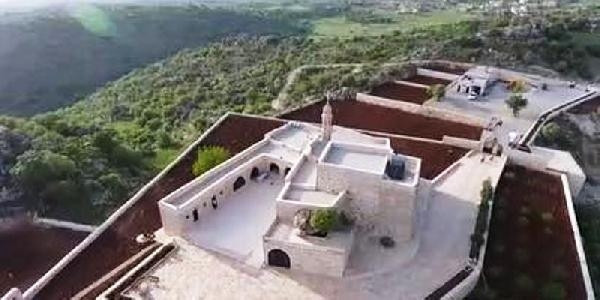 Mardinde tutuklanan rahip, teröristleri manastırda saklamış