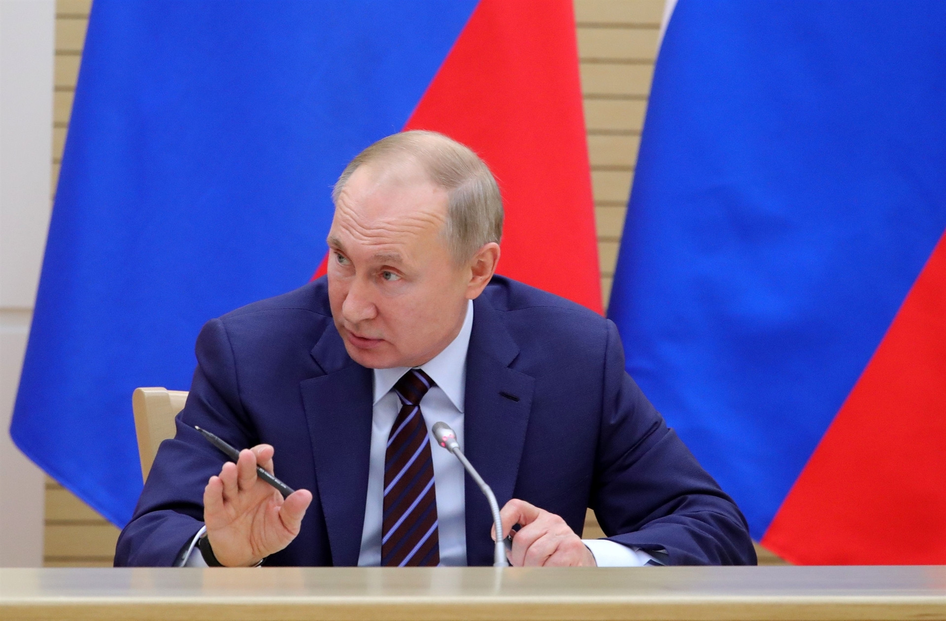 Son dakika haberler: Rusyada siyaset alt üst oldu Dünya şaşkınlık içinde Putin, Başbakanlığa hokey arkadaşını atadı...