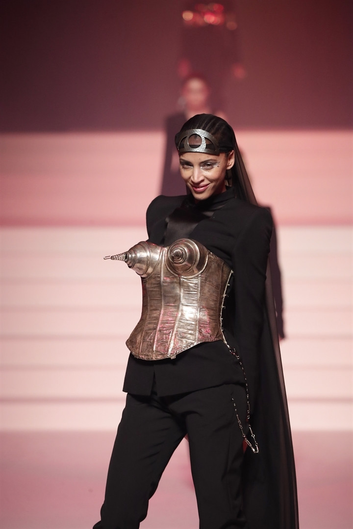 Paris Moda Haftası: Jean Paul Gaultier Defilesi