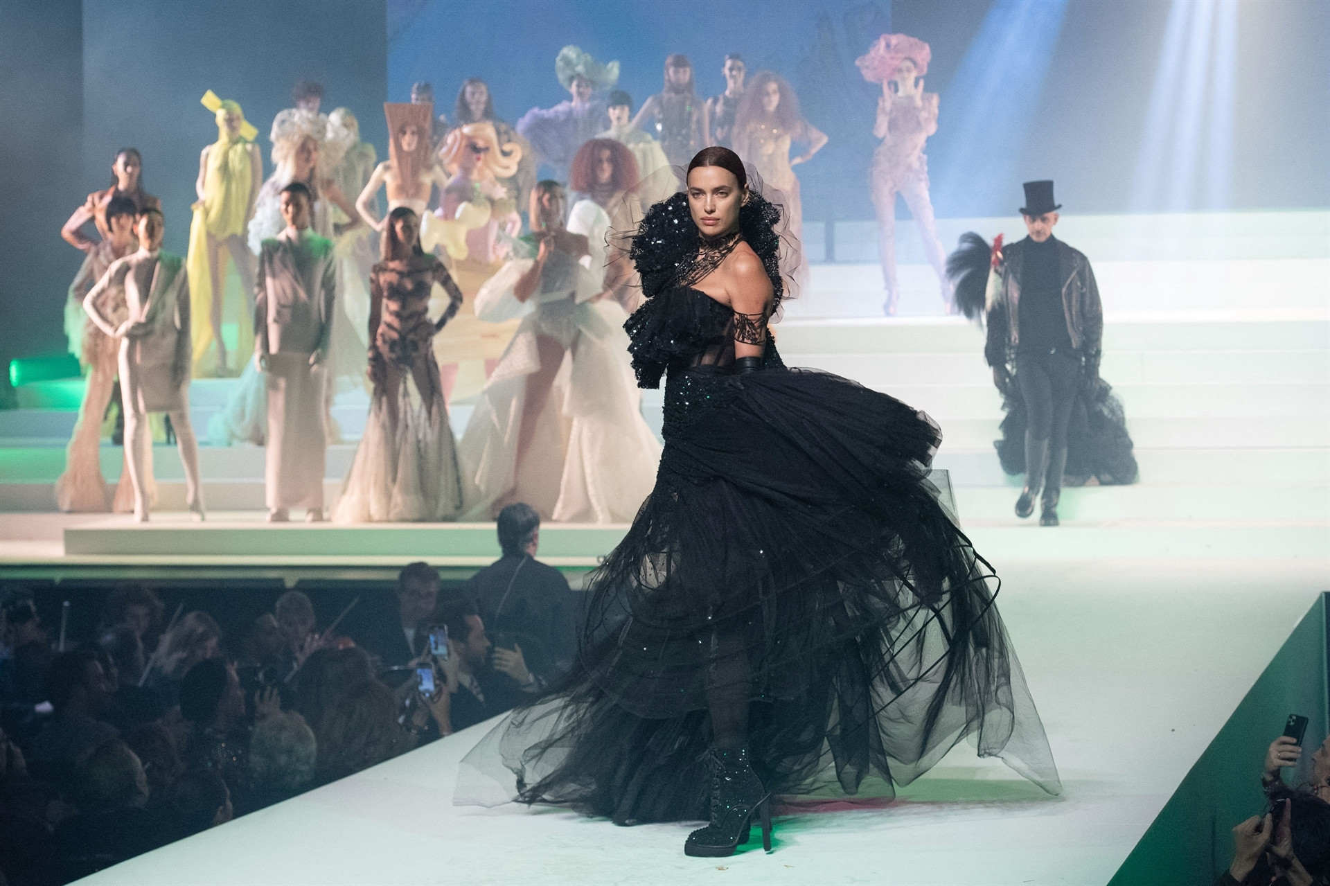 Paris Moda Haftası: Jean Paul Gaultier Defilesi