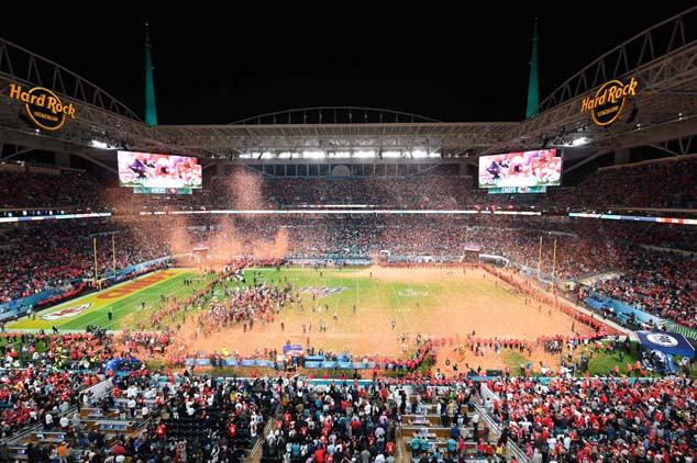 Son Dakika | Super Bowlda Shakira ve Jennifer Lopezli tarihi gece Donald Trumpın sözleri olay oldu... Son Dakika | Super Bowlda Shakira ve Jennifer Lopezli tarihi gece Donald Trumpın sözleri olay oldu...