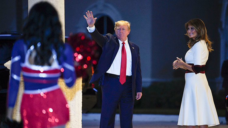 Son Dakika | Super Bowlda Shakira ve Jennifer Lopezli tarihi gece Donald Trumpın sözleri olay oldu... Son Dakika | Super Bowlda Shakira ve Jennifer Lopezli tarihi gece Donald Trumpın sözleri olay oldu...