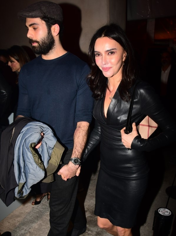 Hande Ataizi: Keramet gelinlikte değil