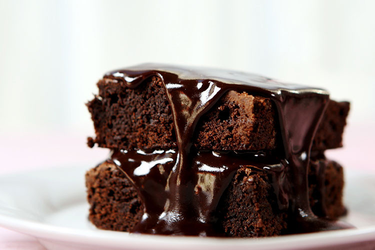 Kolay ıslak kek tarifi