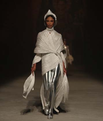 Özgür Masur Byzantium Koleksiyonu