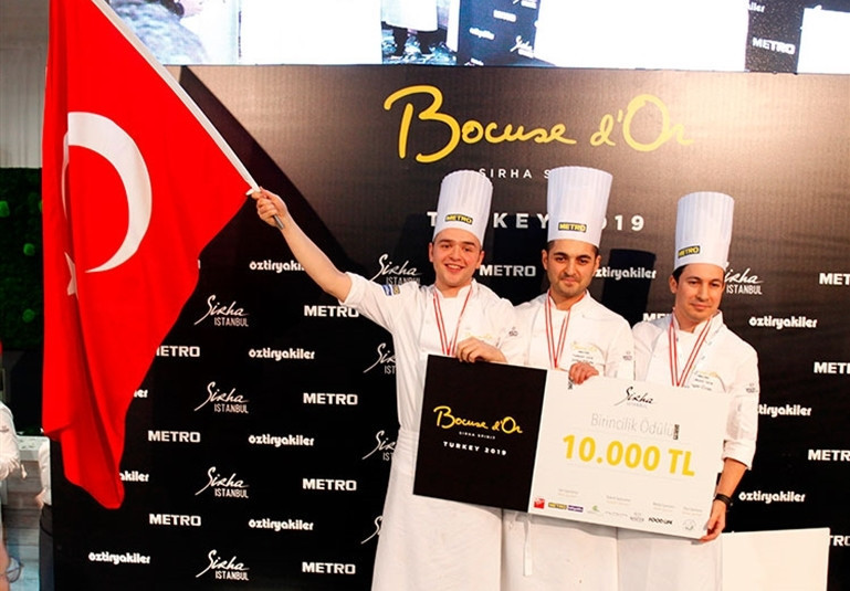 Bizi daha çok gururlandıracak gencecik bir şefle tanışalım mı bugün