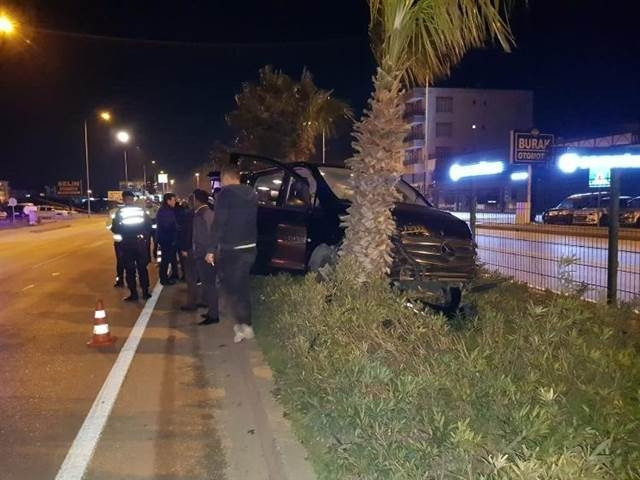 AK Partililerin yaralandığı kaza kamerada