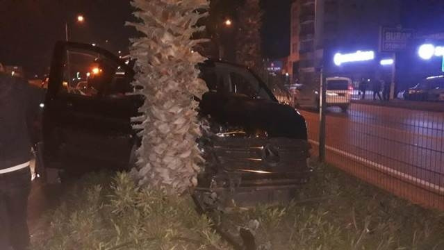 AK Partililerin yaralandığı kaza kamerada