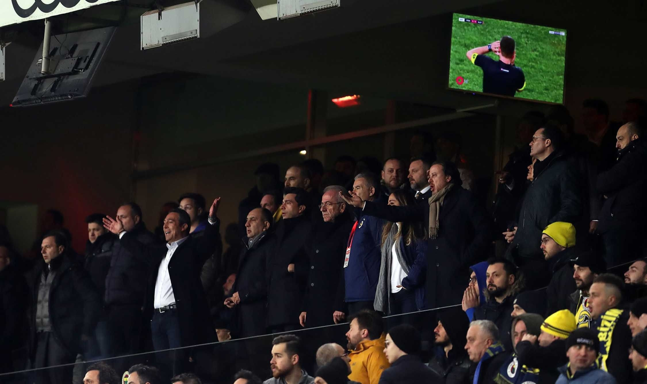 Fenerbahçe-Alanyaspor maçının bilançosu: VAR hakemlerine ceza