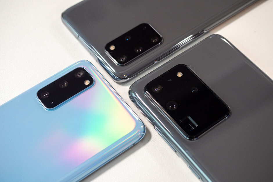Samsungun telefon fiyatları kafaları karıştırdı