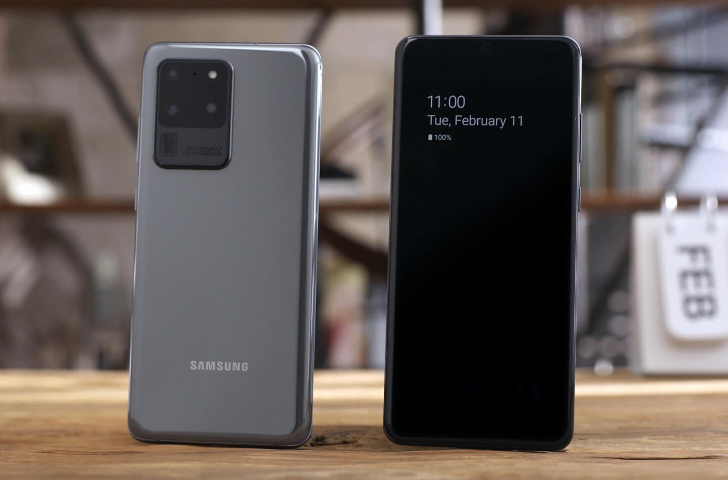 Samsungun telefon fiyatları kafaları karıştırdı