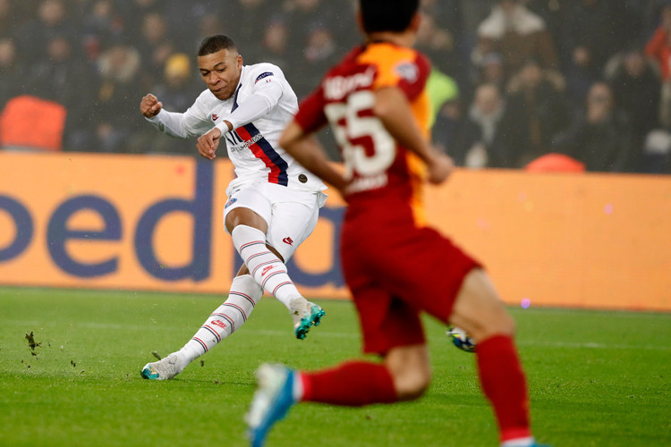 Son Dakika | UEFAnın Manchester Citye verdiği ceza sonrası Beşiktaş, Fenerbahçe, Galatasaray ve Trabzonspor...