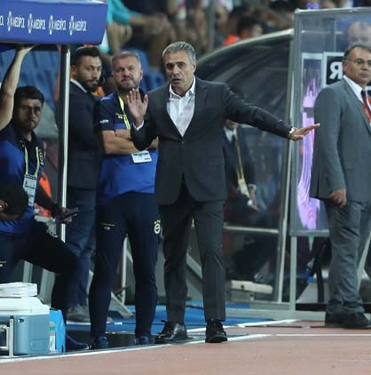 Fenerbahçede Ersun Yanal için bomba iddia Yerine gelecek isim...