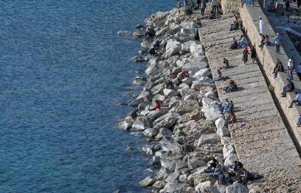 Antalyada şubatta deniz keyfi