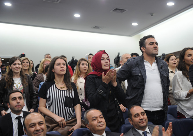 OKULLARDA STANDARTLARI YÜKSELTMEK İSTİYORUZ