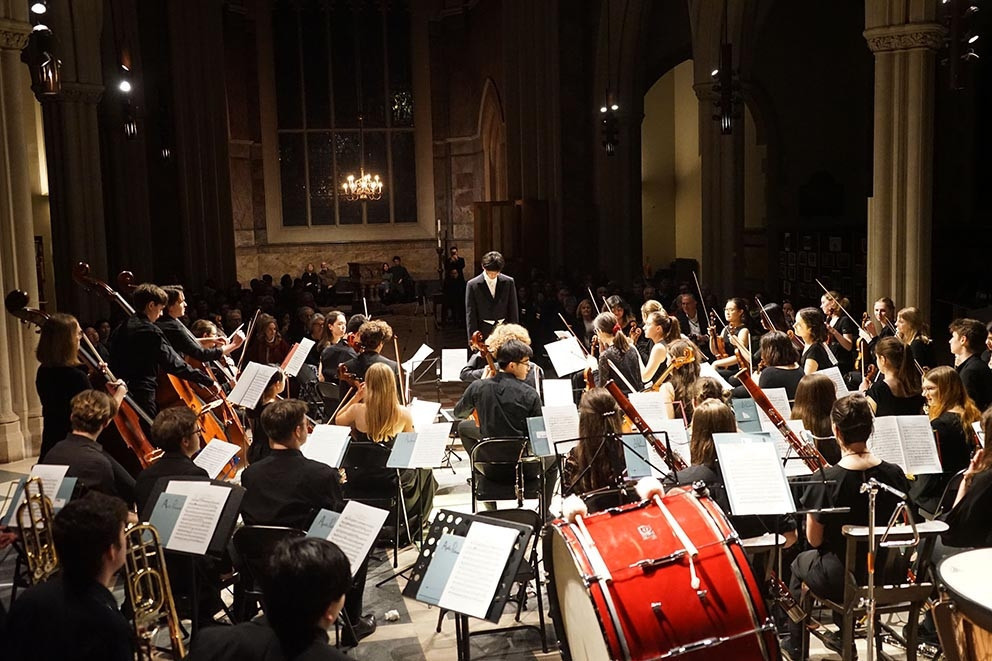 Başkemancı Sarıcı ve arkadaşlarından Londra’da ikinci konser Başkemancı Sarıcı ve arkadaşlarından Londra’da ikinci konser