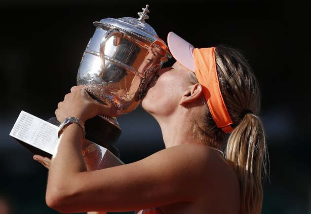 Maria Sharapova tenis kariyerini noktaladı