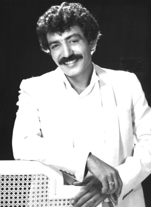Hayata müziğiyle tutunanların Müslüm Babası Hayata müziğiyle tutunanların Müslüm Babası