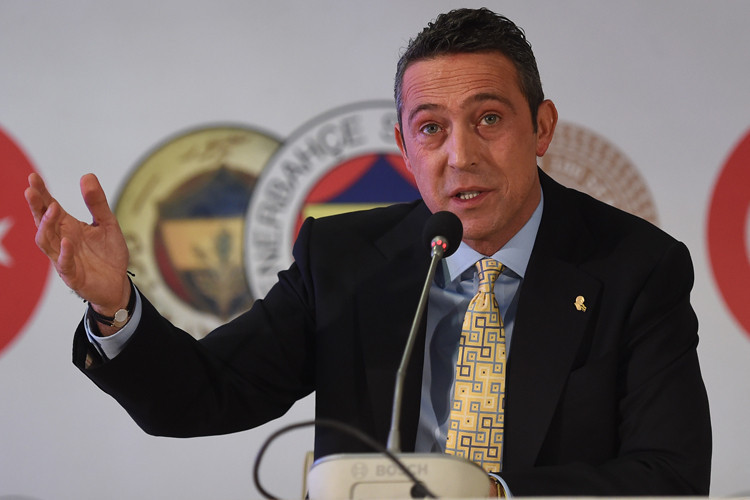 Son Dakika | Fenerbahçe ünlü teknik direktörle görüşmelere başladı