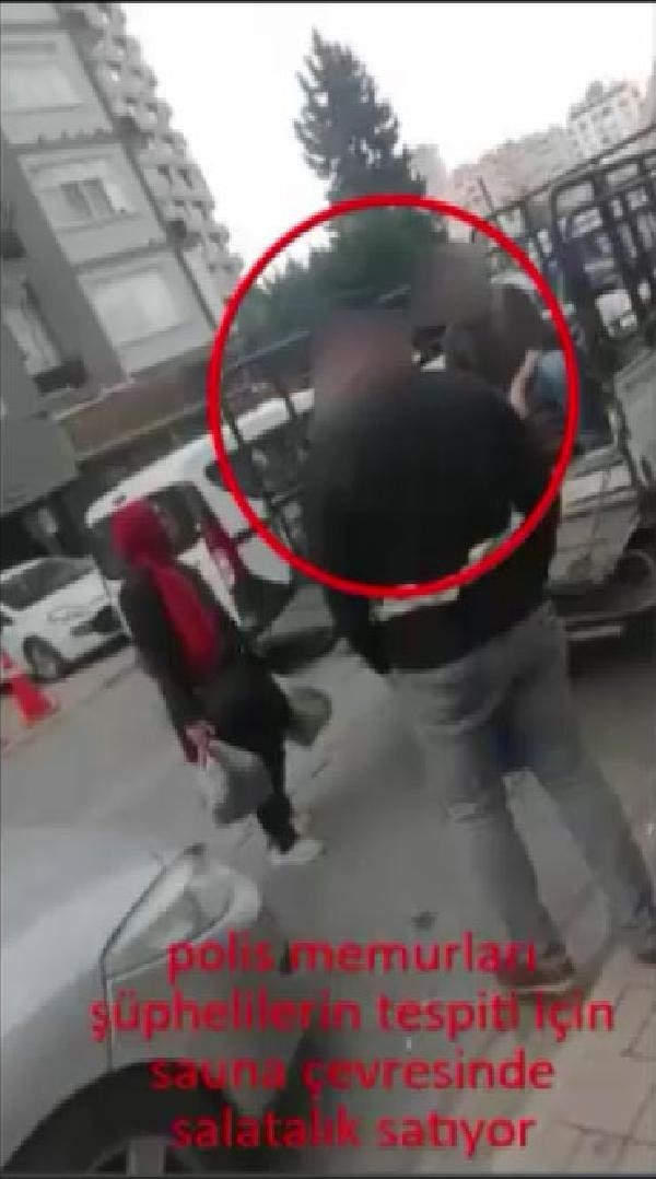 Fuhuş çetesi film gibi operasyonla çökertildi: Polis, pazarcı ve çöpçü olmuş