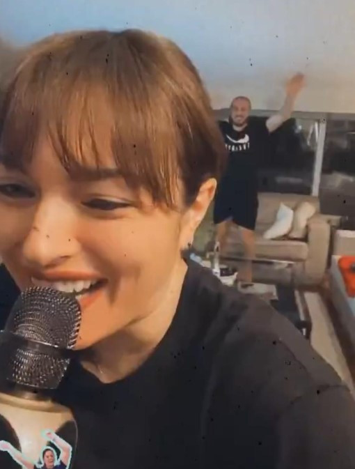 Önce yemek  sonra eğlence