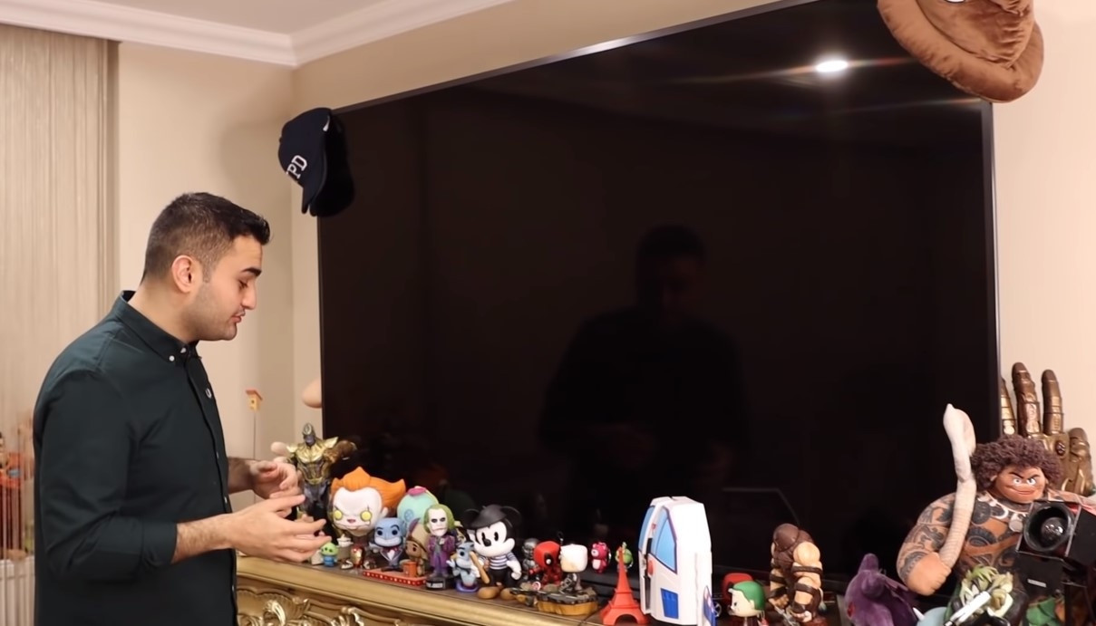 Oyuncaklarının fiyatı 100 - 150 bin TL Ünlü şef Burak Özdemir evinin kapılarını açtı