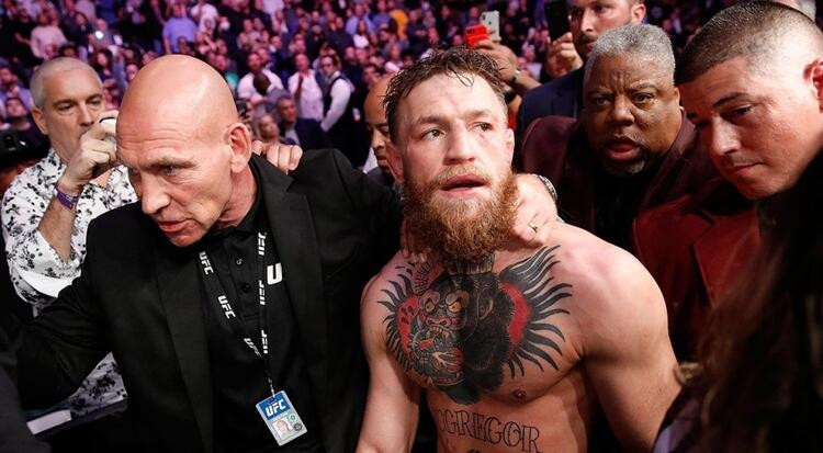 Khabib Nurmagomedov ve Conor McGregor karantina dedi, başkan Ölmek var, dönmek yok dedi