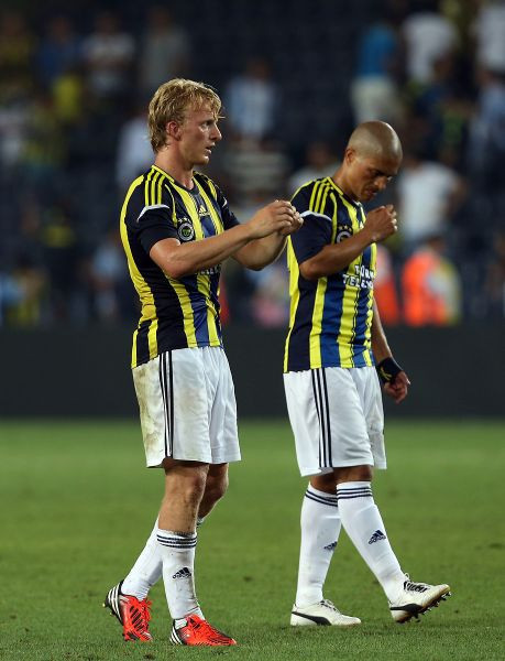 Son dakika: Fenerbahçede teknik direktör sürprizi Alex ve Kuyt... Son dakika: Fenerbahçede teknik direktör sürprizi Alex ve Kuyt...