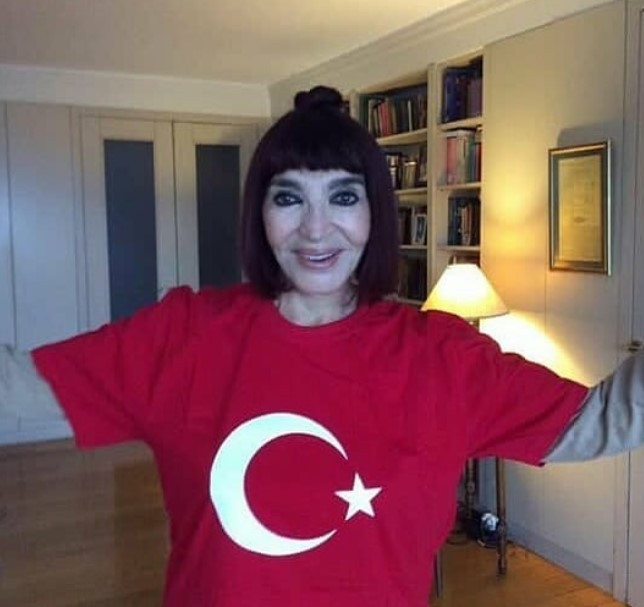 VASİYETNAMESİ AÇILDI