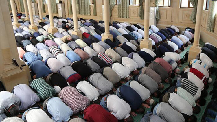 Tesbih namazı nasıl kılınır, kaç rekattır İşte tesbih namazının kılınışı