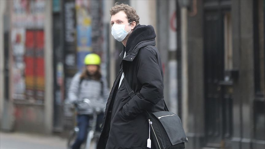 SAĞLIK BAKANI KOCADA MASKE AÇIKLAMASI