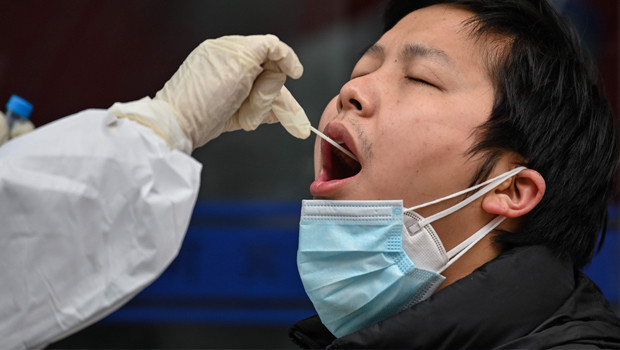 Corona virüs aşı ve tedavi var mı Koronavirüs Covid 19 nasıl yayılıyor, belirtileri neler