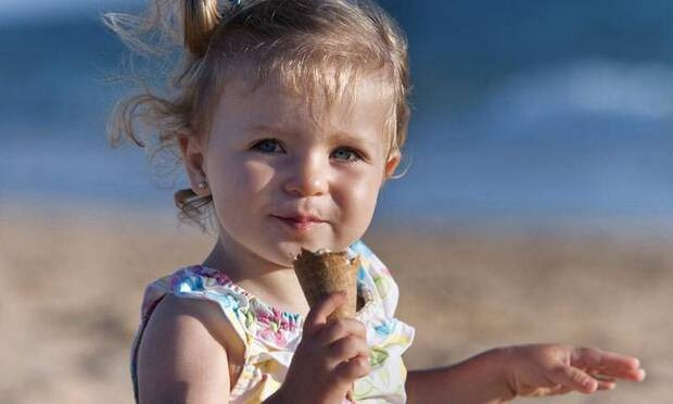 Bu çocuk, bu yaz günü neden hasta oldu